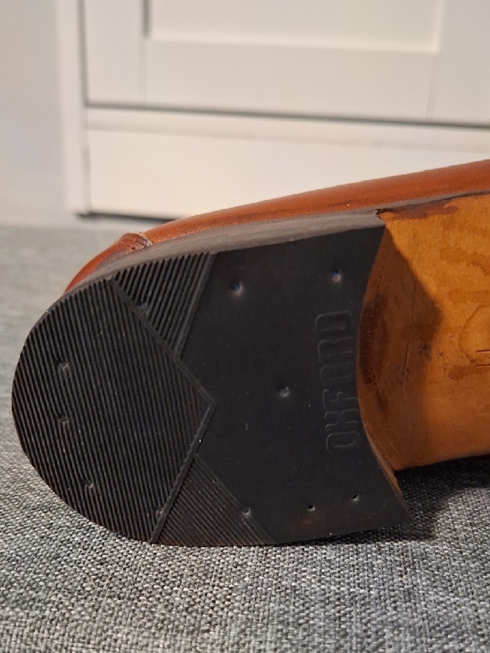 Johnston & Murphy Tan Leather Tassel Loafers - Picture 10 of 11
